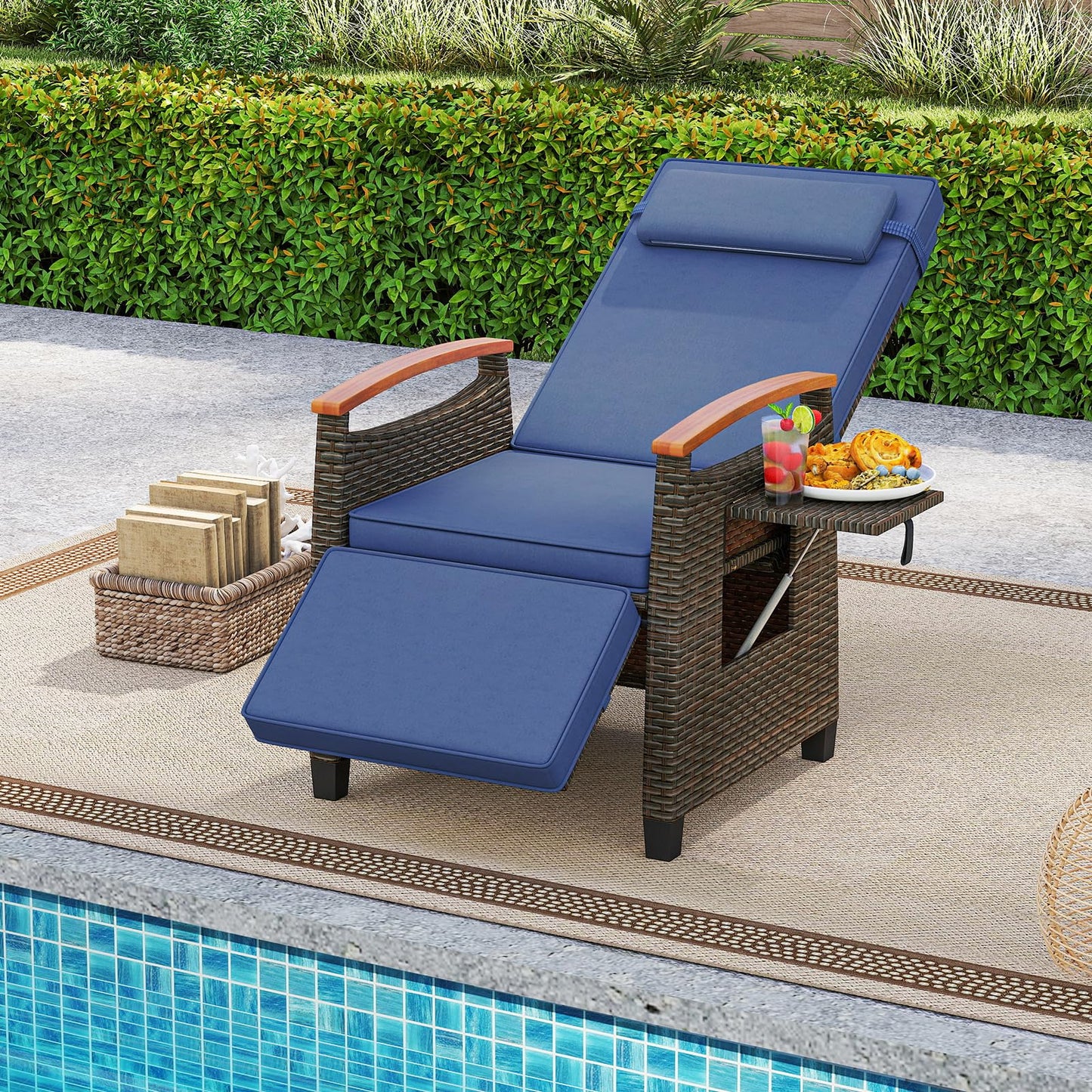 Patio Rattan Lounge Chair Recliner with Adjustable Footrest and Side Table