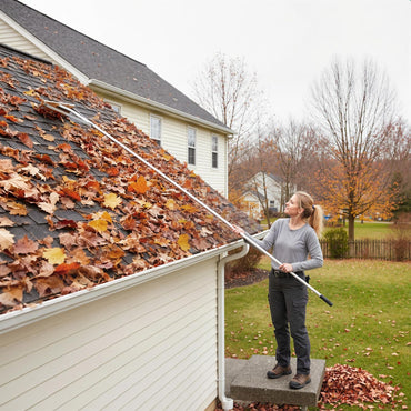 Leaf Roof Brush, 21FT/626cm Adjustable Length Roof Cleaning Tool