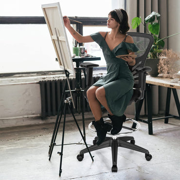 Ergonomic Swivel Office Chair with Adjustable Footrest