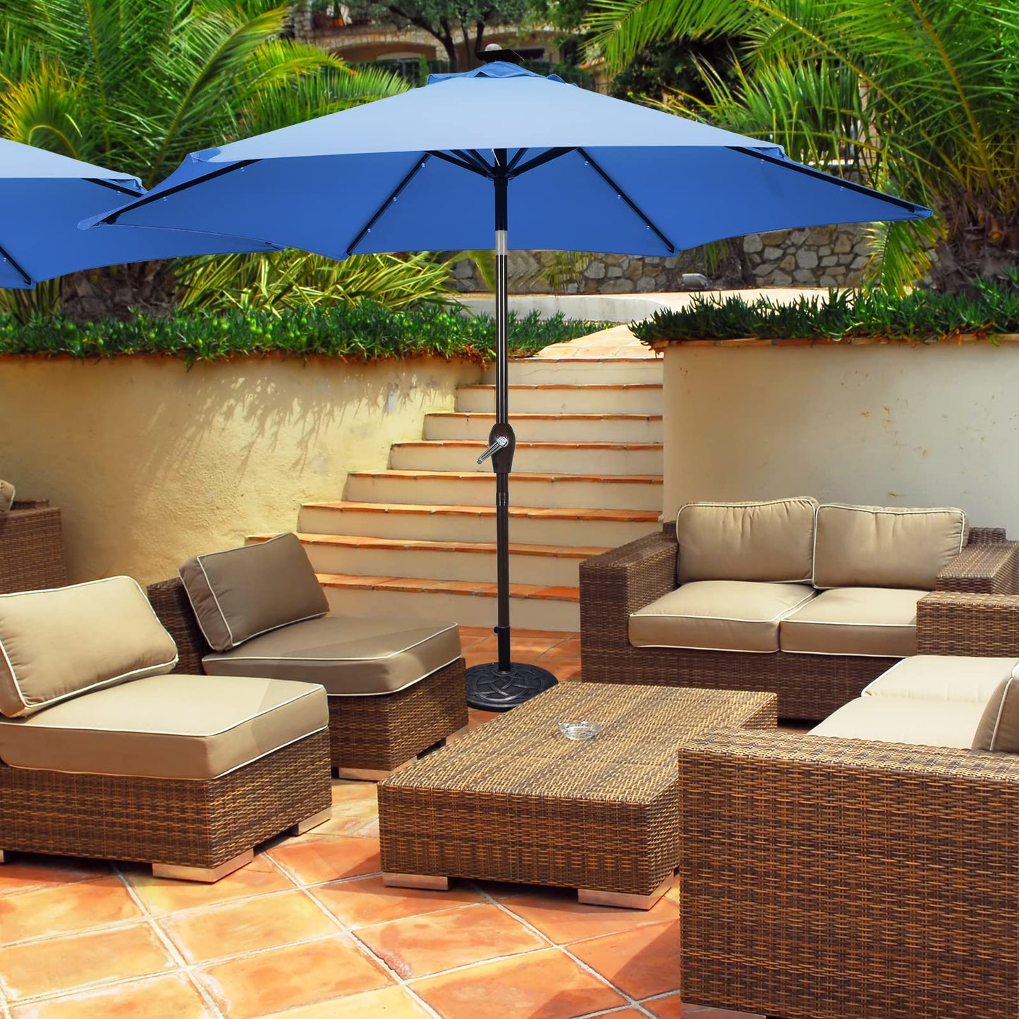 2.7m 18 Solar Powered LED Lights Patio Umbrella with Tilt and Crank Handle