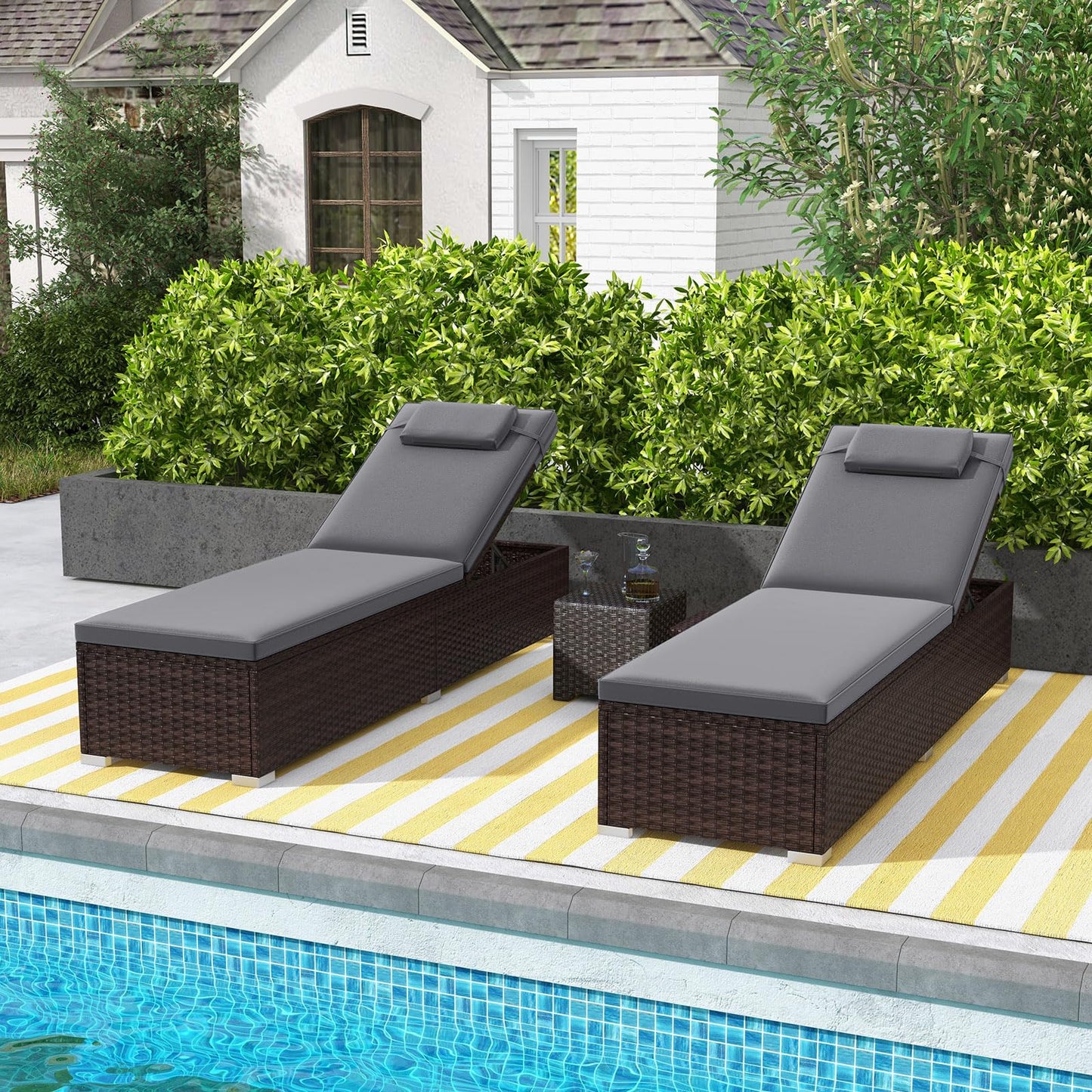 Outdoor PE Rattan Lounge Chair with 6 level Backrest and Comfy Seat Cushion