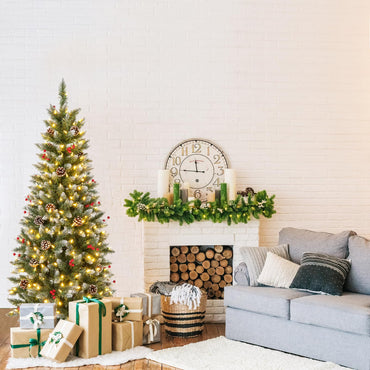 Artificial Christmas Tree with Branch Tips and Natural Pine Cones