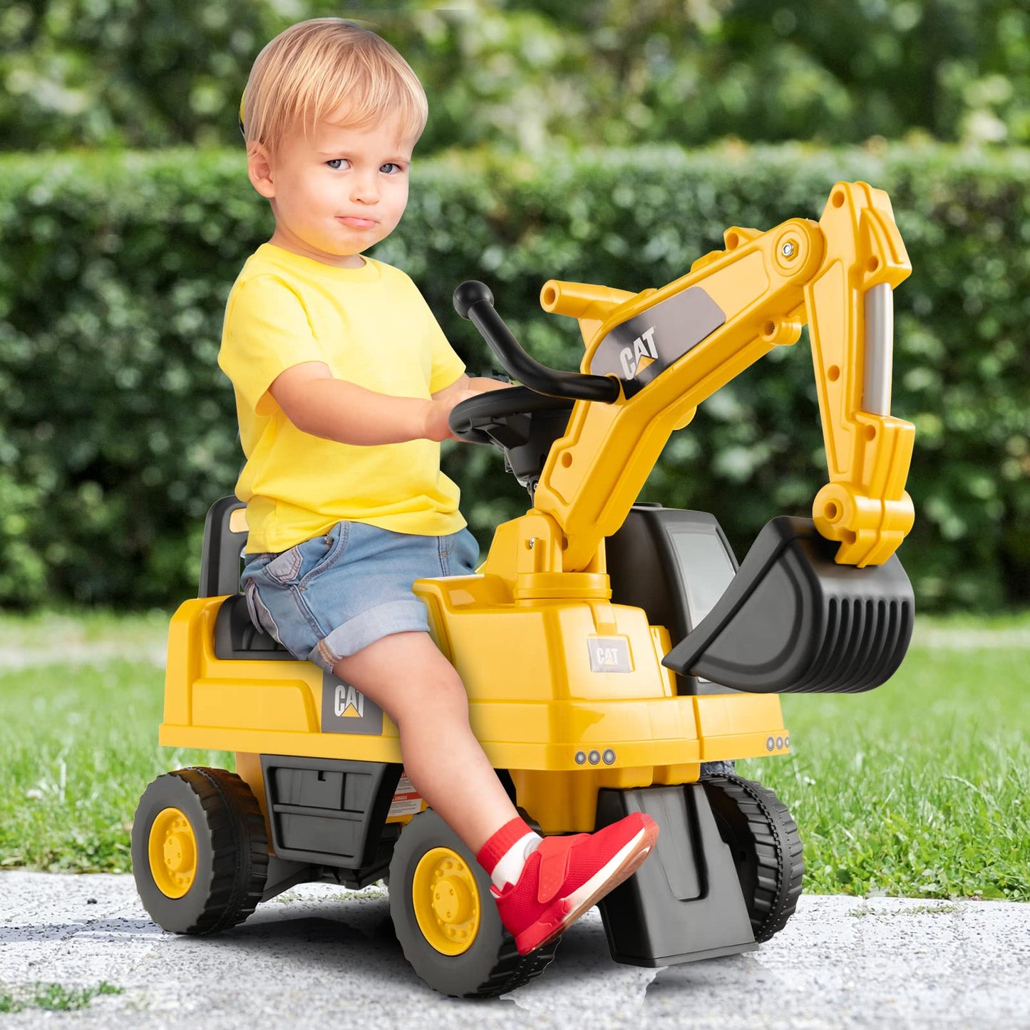 Kid's Rid-On Digger with Rotatable Digging Bucket