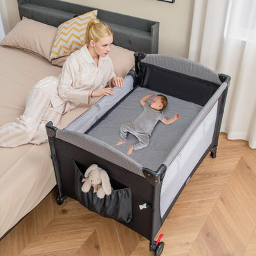Foldable Baby Bedside Sleeper with Bassinet