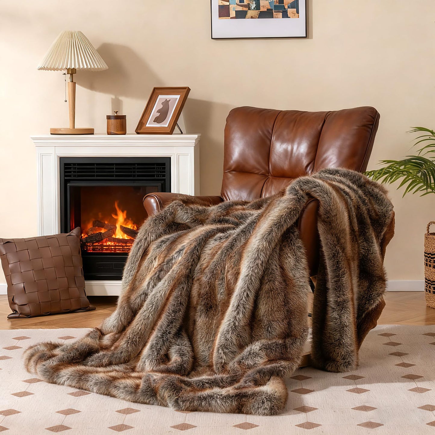 780GSM Soft Plush Fuzzy Luxury Faux Fox Fur Blanket