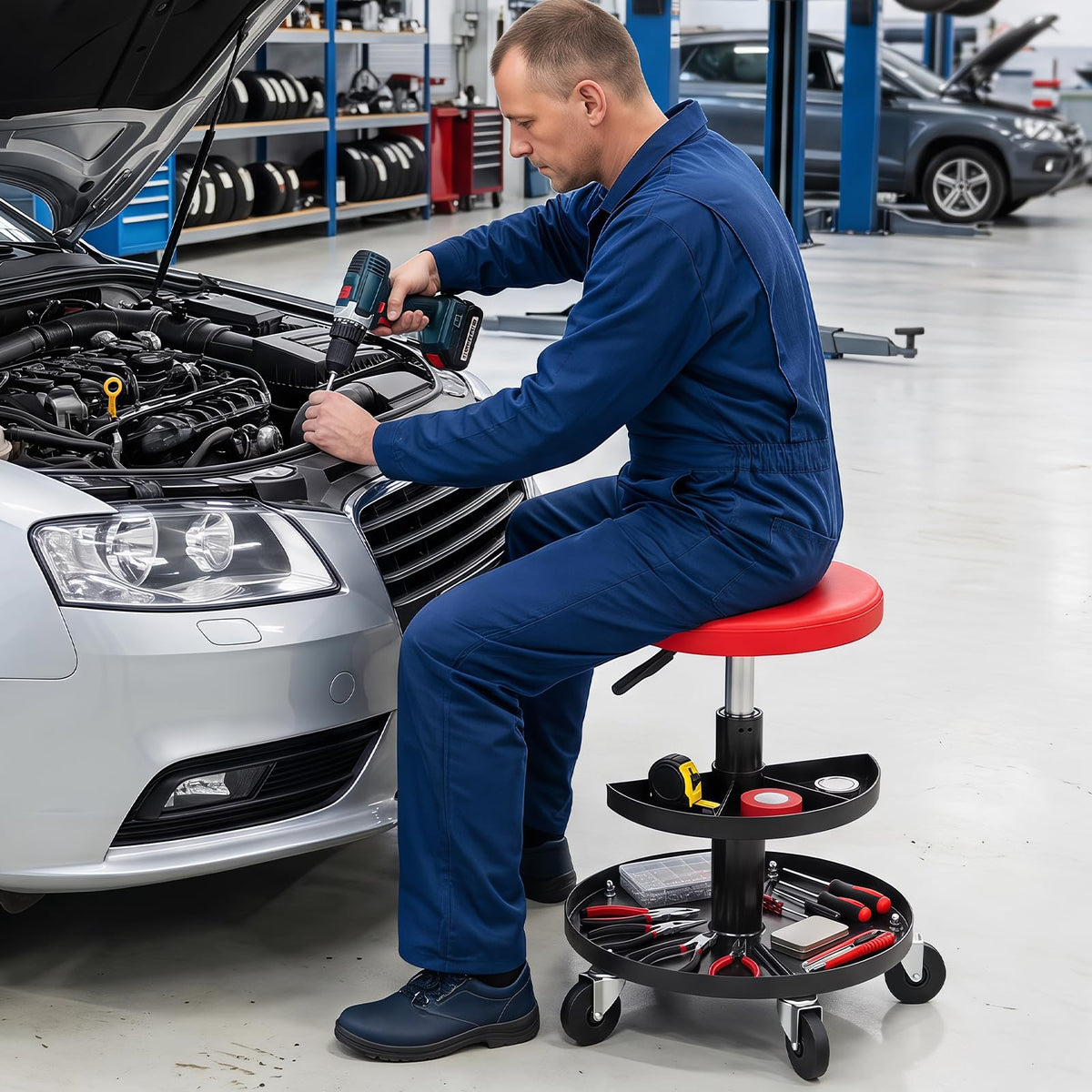 Rolling Mechanic Stool with Wheels and 42-56 cm Adjustable Seat