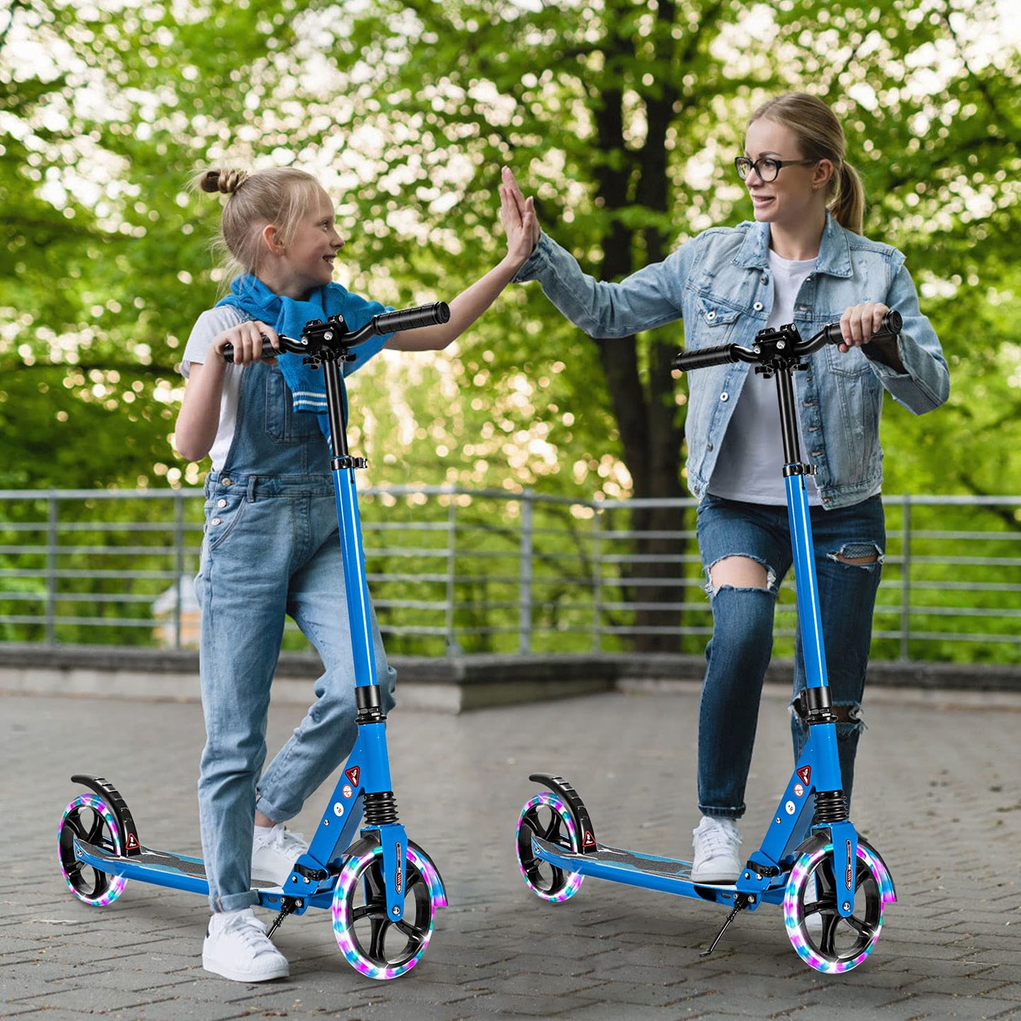Light Up Scooter with 200mm Large Wheels and Carrying Strap