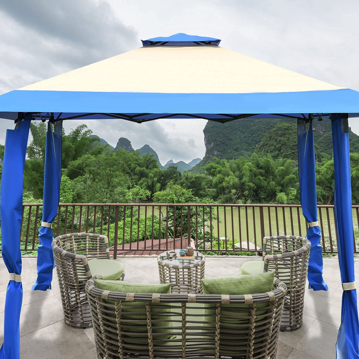 4 x 4m Pop up Outdoor Gazebo with 2-Tier Roof and Carrying Bag