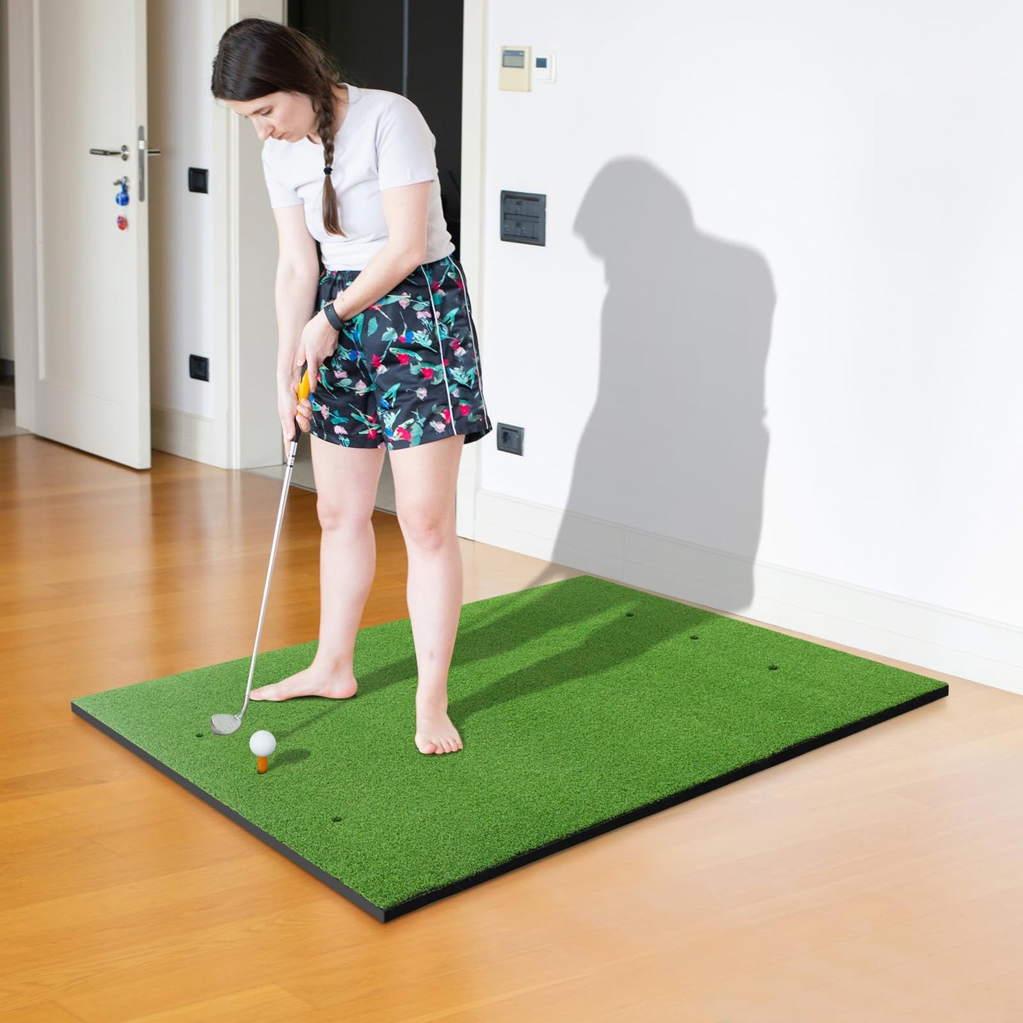 Golf Hitting Mat with 2 Rubber Tees and 2 Alignment Sticks