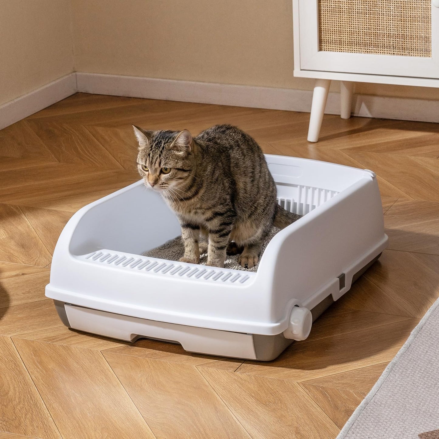 Cat Litter Box, Semi-auto Splash-proof Cat Toilet with Drawer-type Potty Tray