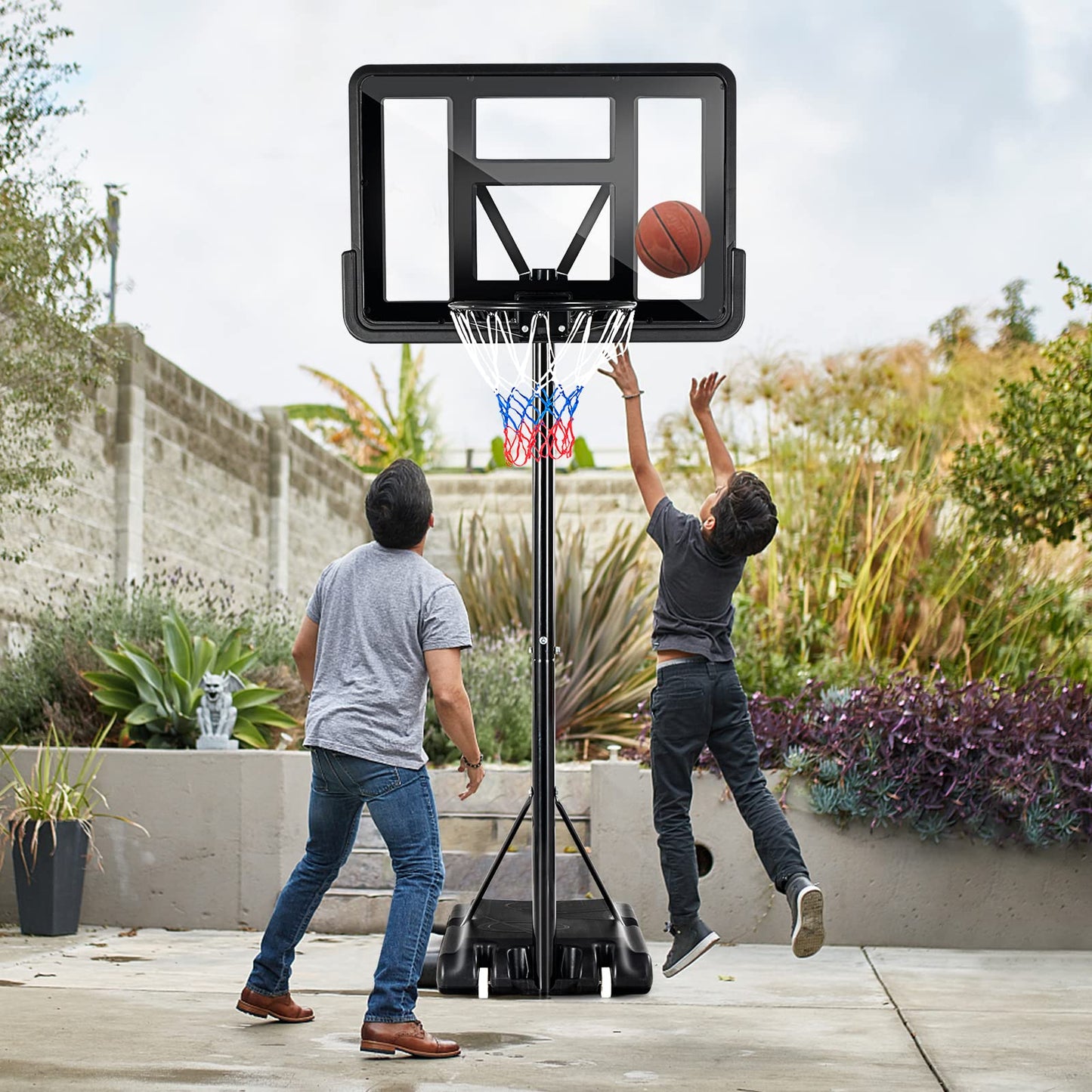 Portable Basketball Hoop with 1.35-3.05m Adjustable Height