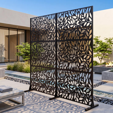 Decorative Garden Privacy Screen with Stand, 183x121cm Freestanding Metal Outdoor Divider