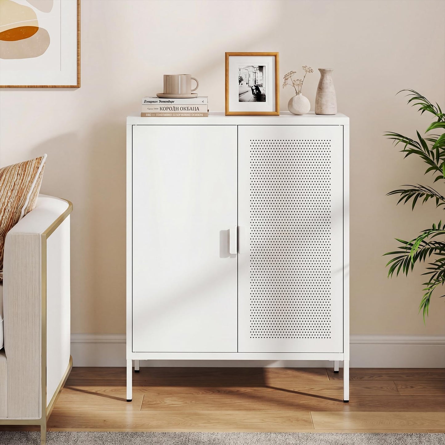 Metal Buffet Sideboard with 2 Doors and Adjustable Shelves