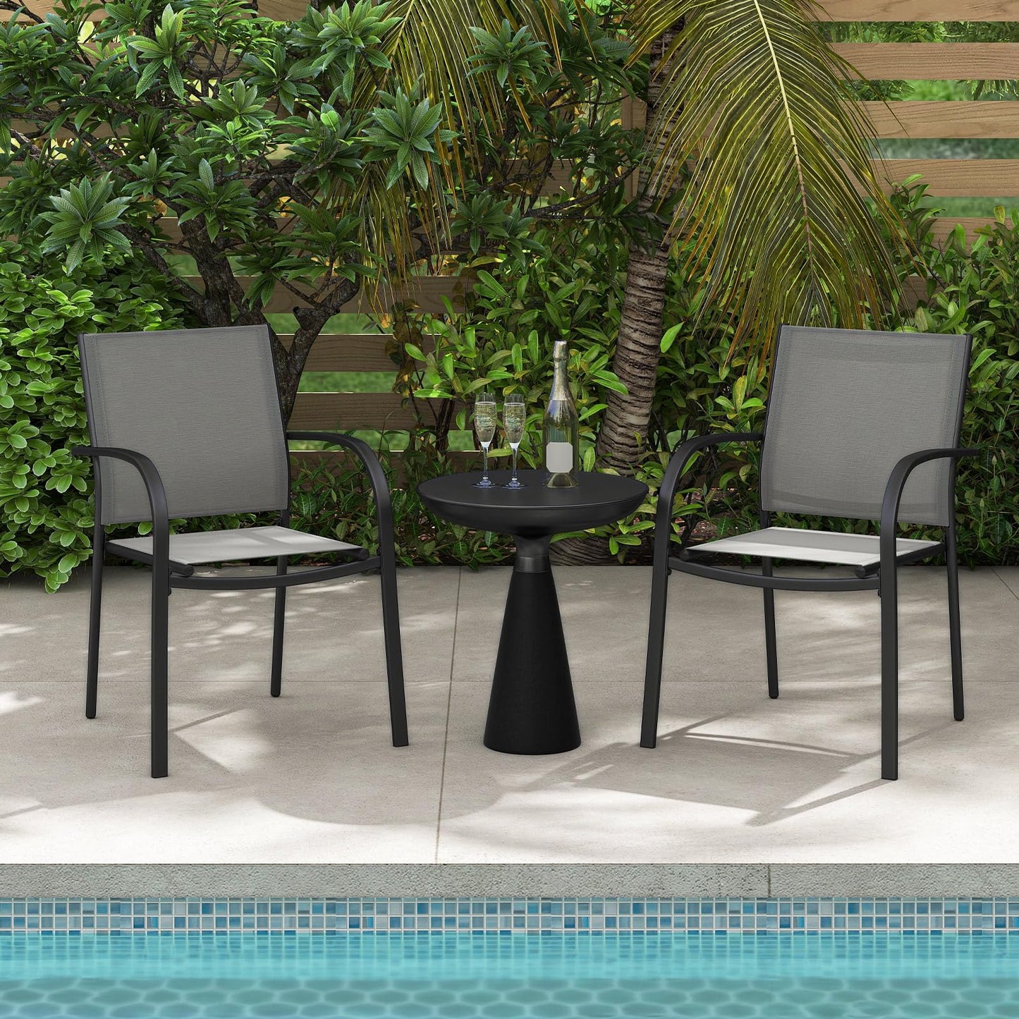 2 Pieces Outdoor Dining Chairs with Armrests and Breathable Fabric
