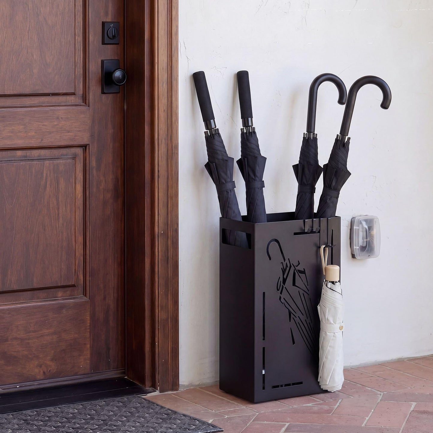 Metal Umbrella Stand, Hollow-Out Umbrella Holder Rack with Removable Drip Tray
