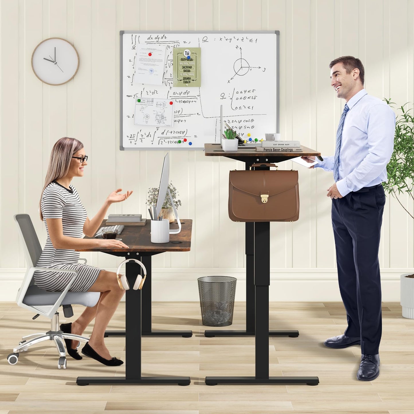 140 x 60 CM Height Adjustable Standing Desk with 3 Memory Heights