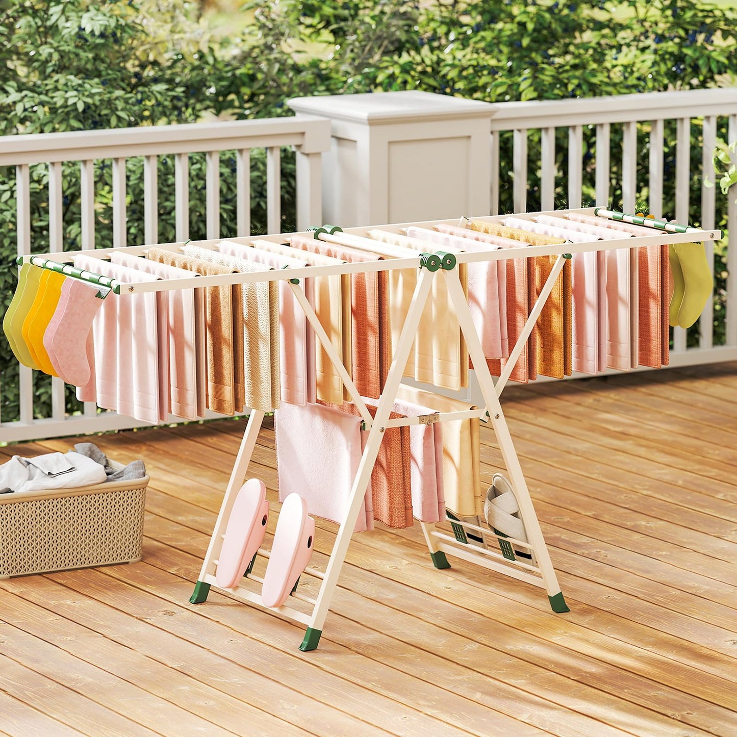 Indoor Outdoor Freestanding Metal Laundry Rack (184x56x99-168cm)