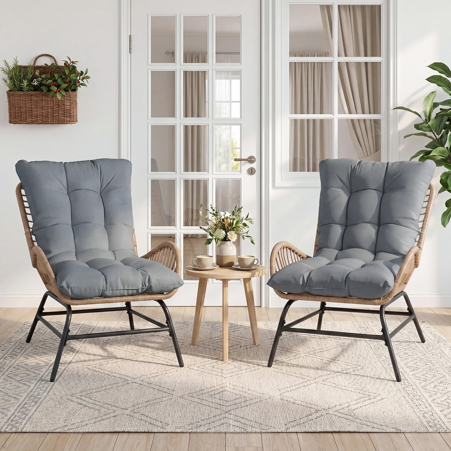 PE Rattan Leisure Chair with Cushion and Solid Metal Frame